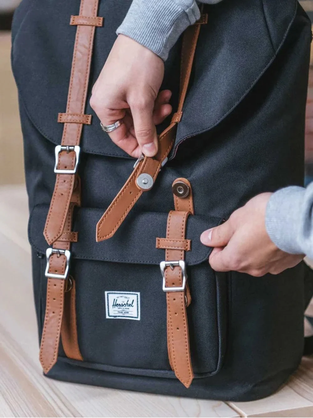 Herschel Little America Backpack - Navy with Brown Trim